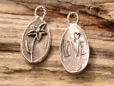 Oval Flower Charm, Etched Love, CatD-1058