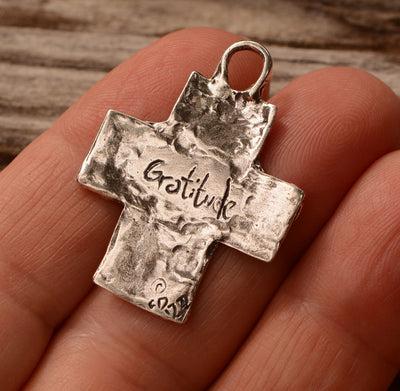 Hope Cross, Never Give Up, (CatD-1055)