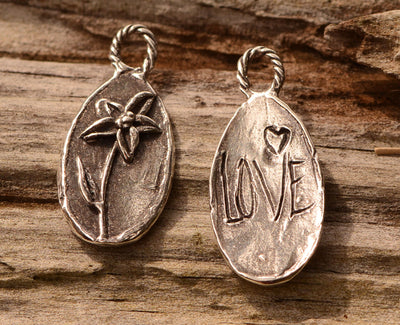 Oval Flower Charm, Etched Love, CatD-1058