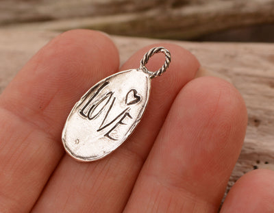 Oval Flower Charm, Etched Love, CatD-1058