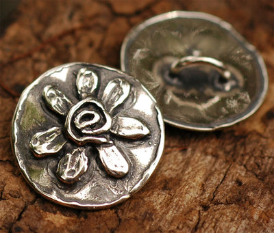 Button with Flower, SS-85